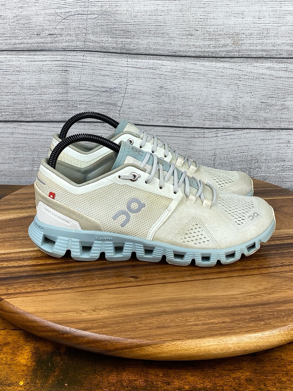ON Running Cloud X Aloe Surf Athletic Trainer Shoes Women’s Sneaker Size 8 - Picture 4 of 12
